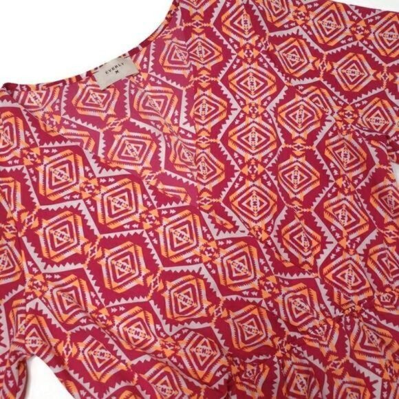 Everly Women's Red Aztec Print Dress size L V-Neck faux wrap 3/4 Sleeve - Picture 2 of 8